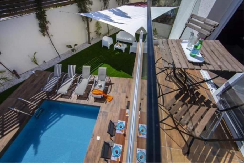 Tsokkos Family Villa - Pool Garden Walk To Beach 프로타라스 외부 사진